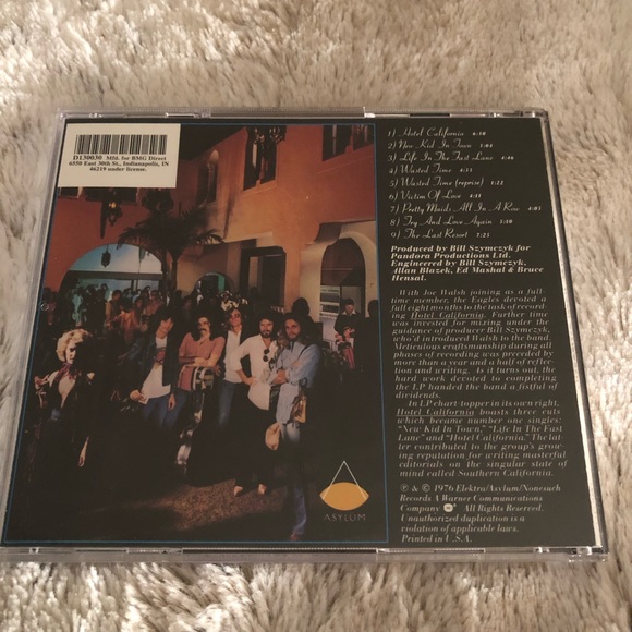 Hotel California - Picture 2 of 3